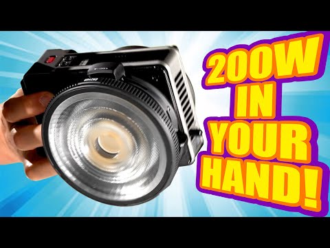 Zhiyun Molus X200 Review outdoor portable video light vs X100 vs Smallrig 220 vs Ulanzi vl120