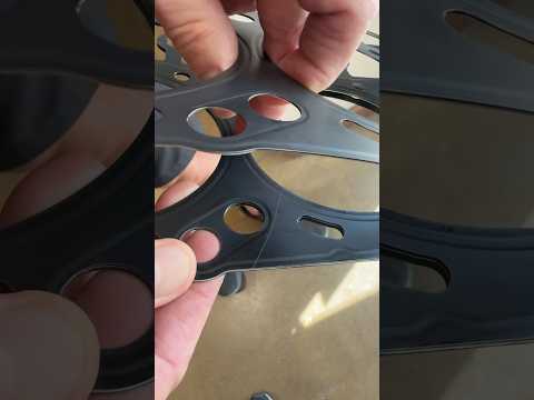 Engine Head Gasket Leaks. Sometimes they are not obvious but you gotta look deeper👨‍🔧