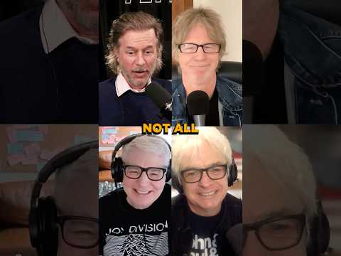 Does CANADA have the BEST COMEDIANS??🍁🇨🇦😂 #flyonthewall #podcast #shorts #comedy