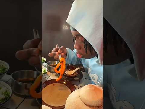 American Highschool Student tries Hot Pot for the First Time!