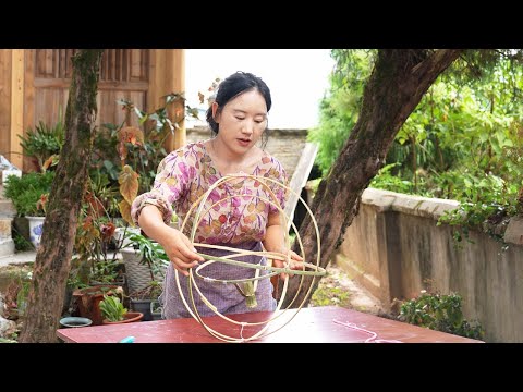 Rolling Lantern|Maybe the meaning of growing up is to make my mom and grandma become children again.
