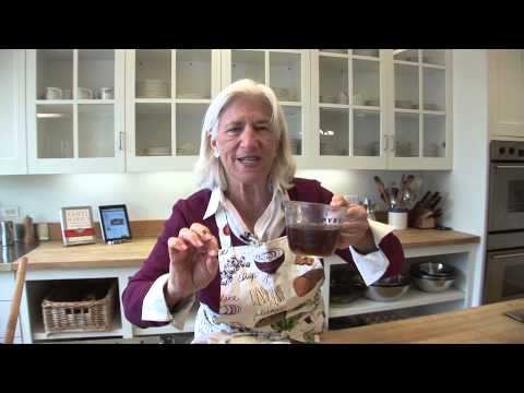 Creamy Mushroom Soup with Garlic Croutons