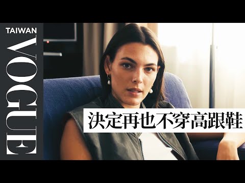 超模Vittoria Ceretti成為模特兒契機是一個惡作劇？私下的她幽默又可愛！Model Vittoria Ceretti Gets Runway Ready｜Vogue Taiwan