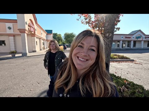 Antique Shopping Day with My Mom (+ Pretty Mini Garden Tour at one of the Shops)! 🥰🌿