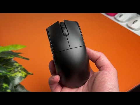 Razer copied Logitech... but who wins?