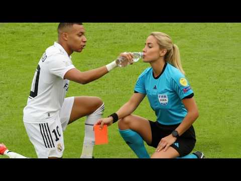 Heartwarming Sportsmanship Moments In Football