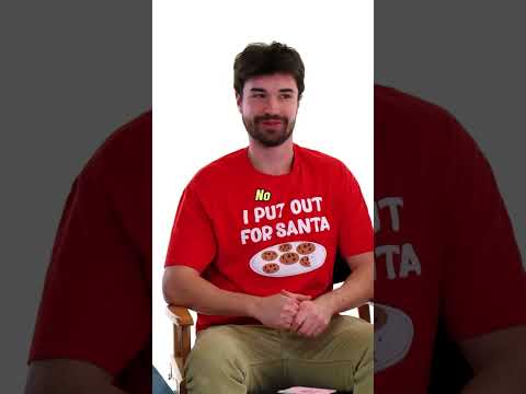 Day 21 of Poppies Christmas! Do you think she likes him?