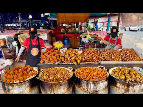 Chicken Lovers! Sold Out 300 Kg Fried Chicken With Sticky Rice Per Day | Thai Street Food