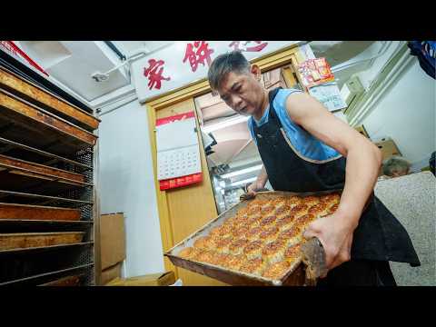 How to make Assorted Nuts Mooncake in Hong Kong |Mid-Autumn| Cheuk Yuet 如何製作中秋節傳統五仁月餅 - 卓越食品餅店