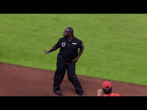 Dancing Security Guards Compilation 😱 | Part 1