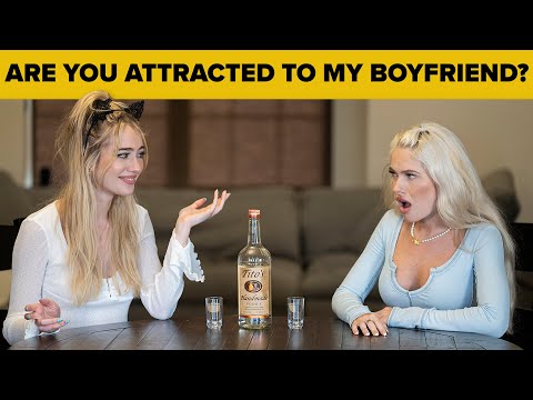 SISTERS PLAY TRUTH OR DRINK