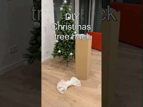 DIY Christmas Tree HACK 🎄 #holidayswithyoutube