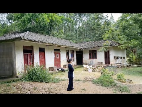 A Young Genius Completely Transformed a Dilapidated House and Decorated It ~ From Start to Finish