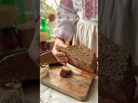 Fresh-Milled Flour & Grape Must Starter Bread.