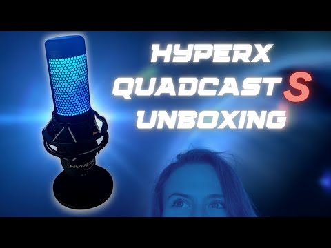 UNBOXING the best USB microphone for live streaming / gamers / software engineers 💙 #Shorts