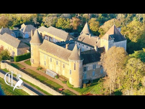 This CHATEAU has been in the SAME FAMILY for 800 YEARS 🏰 | Chateau de Rully