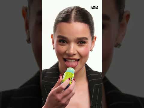 Hailee Steinfeld HATES brain licker 😆 | Snack Wars