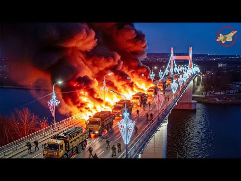 Give Up, Russia! Ukraine Blows Up the Crimea Bridge Repair Materials Convoy