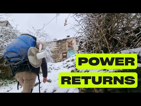 Ep. #5 - Can I bring light back to a frozen house? (I Found a Totally Destroyed Mountain House…)