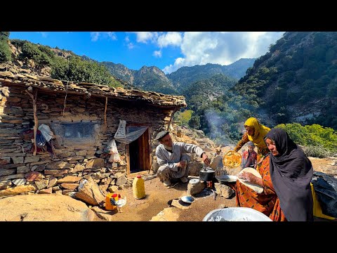 Surviving in the Deadliest Mountain Village of Afghanistan🏡 | A Family Living the Old Way in Nature 
