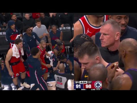 Kawhi CANT BELEIVE HUGE LAKERS FIGHT after Jared Jarred Vanderbilt SHOVES TO BENCH!