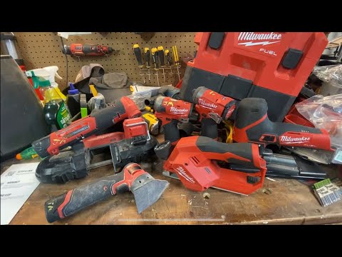 Milwaukee’s 7 Outrageously Good M12 Tools