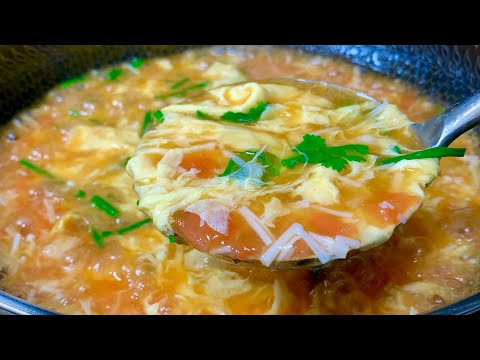 西紅柿雞蛋湯，切記不要直接倒入雞蛋，教你一招，蛋花漂亮超美味【阿朝哥美食 】#西紅柿雞蛋湯 #西紅柿 #tomatosoup