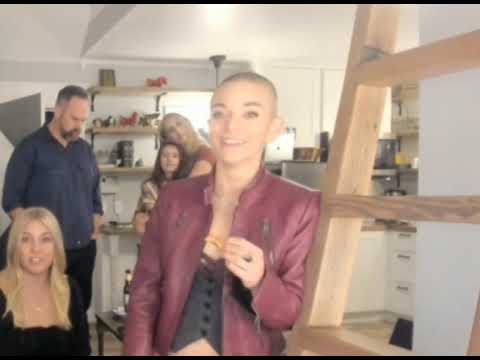 Maggie Robertson and Nicole Tompkins being "Besties" for 8-ish minutes. 🍋🍓🍇