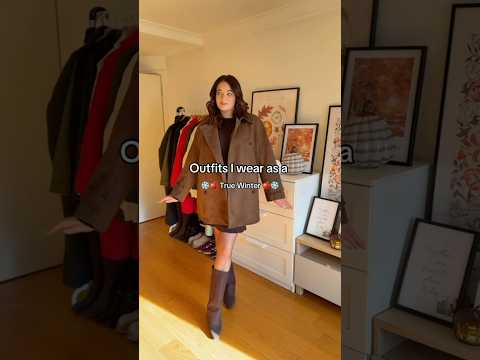 We have the best colour palette 🍎❄️ #outfitideas #winteroutfitinspo