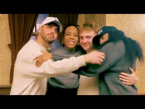 The Cast of Two Strangers (Carry A Cake Across New York) Play '36 Questions to Fall in Love'