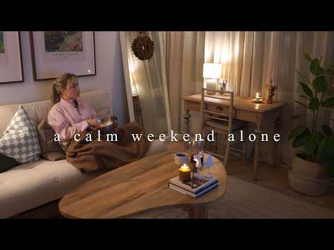 A calm weekend alone | Yule Decorations, Sauna & Evening Routines, Winter Hikes