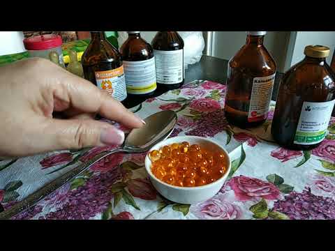 птица упала на ноги , что делать,чем лечить.