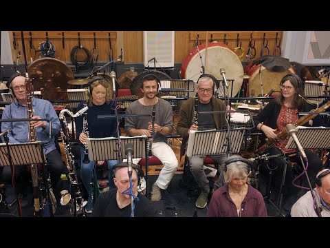 Jurassic World Rebirth | Jonathan Bailey Joins the Orchestra