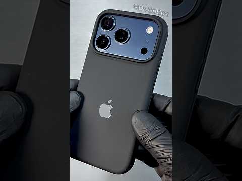 iPhone 17 Pro Deep Blue and Black Silicone Case🖤💙 #shorts #trending #iphone #iphone17 #iphone17pro