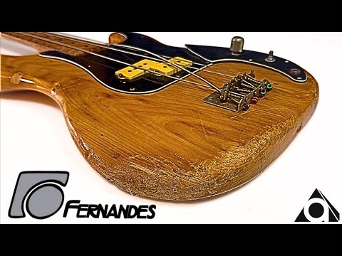 ボディに亀裂や割れが入っているベースを修復しました。-We repaired the bass guitar, which had cracks and breaks in the body.-