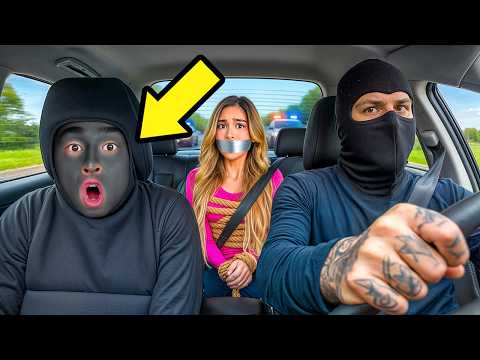 Extreme Camouflage To Save My Girlfriend!