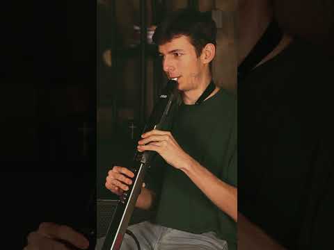 Incredbile 7 octave range on electric saxophone