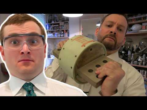 Popping a 5000 Amp Fuse! - Nuclear Engineer Reacts to Photonicinduction