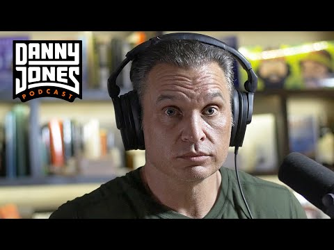 FBI's Most Wanted Con Artist Explains The Art of Being a Snitch | Matthew Cox