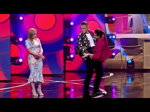 Парень пожалел, что познакомил свою девушку с лучшим другом ЛУЧШИЕ СЕМЕЙНЫЕ ПРИКОЛЫ! Женский квартал