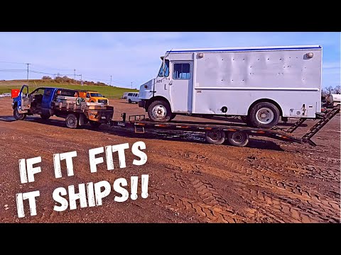 Auction Buy from the DEAD aisle, Will it RUN!?!? (Cummins Powered Service Van)