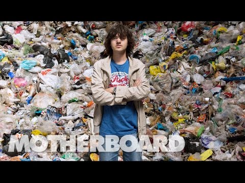 The 20-Year-Old With a Plan to Rid the Sea of Plastic