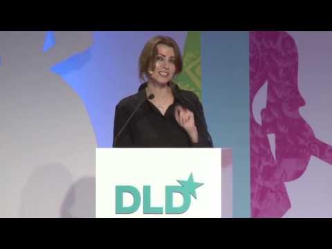 40 Rules of Love - A Storyteller's View (Elif Shafak & Maria Furtwängler-Burda) | DLDwomen 13