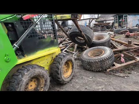 CATERPILLAR працює на всі бабки👍. Одне відремонтували, інше заглохло, так і живемо 