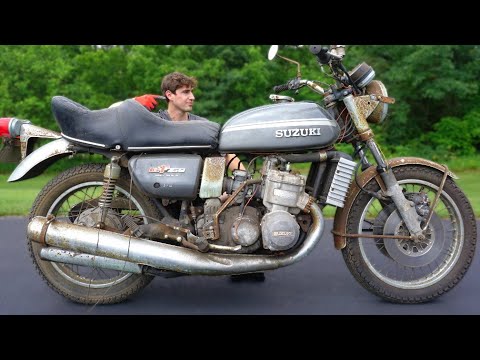 1975 2-Stroke Triple Found In Barn After Sitting 40 Years (INCREDIBLE FIND)