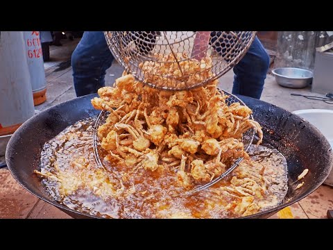 Night Market Food！Fried Crab with Garlic, Fried Crab Claw / 五告香！夜市炸螃蟹, 香蒜蟹腳 - 螃蟹三兄弟