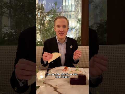 Don’t finger it back in! #dining #etiquette #williamhanson