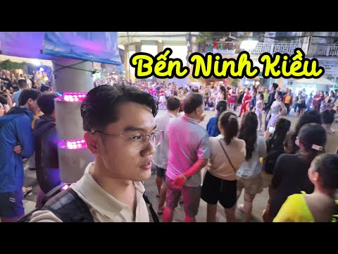 Dạo một vòng Phố đi bộ công viên bến Ninh Kiều Cần Thơ chiều tối thứ Bảy 20.12.025