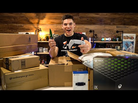 Massive Xbox Series X & PlayStation 5 Setup Unboxing!
