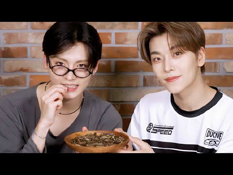 Sangwon and Xinlong Try a Snack 알파드라이브원 #알파드라이브원 #알디원 #Ald1 #AlphaDriveOne#상원#안신#씬롱#건우#아르노#리오#상현#준서